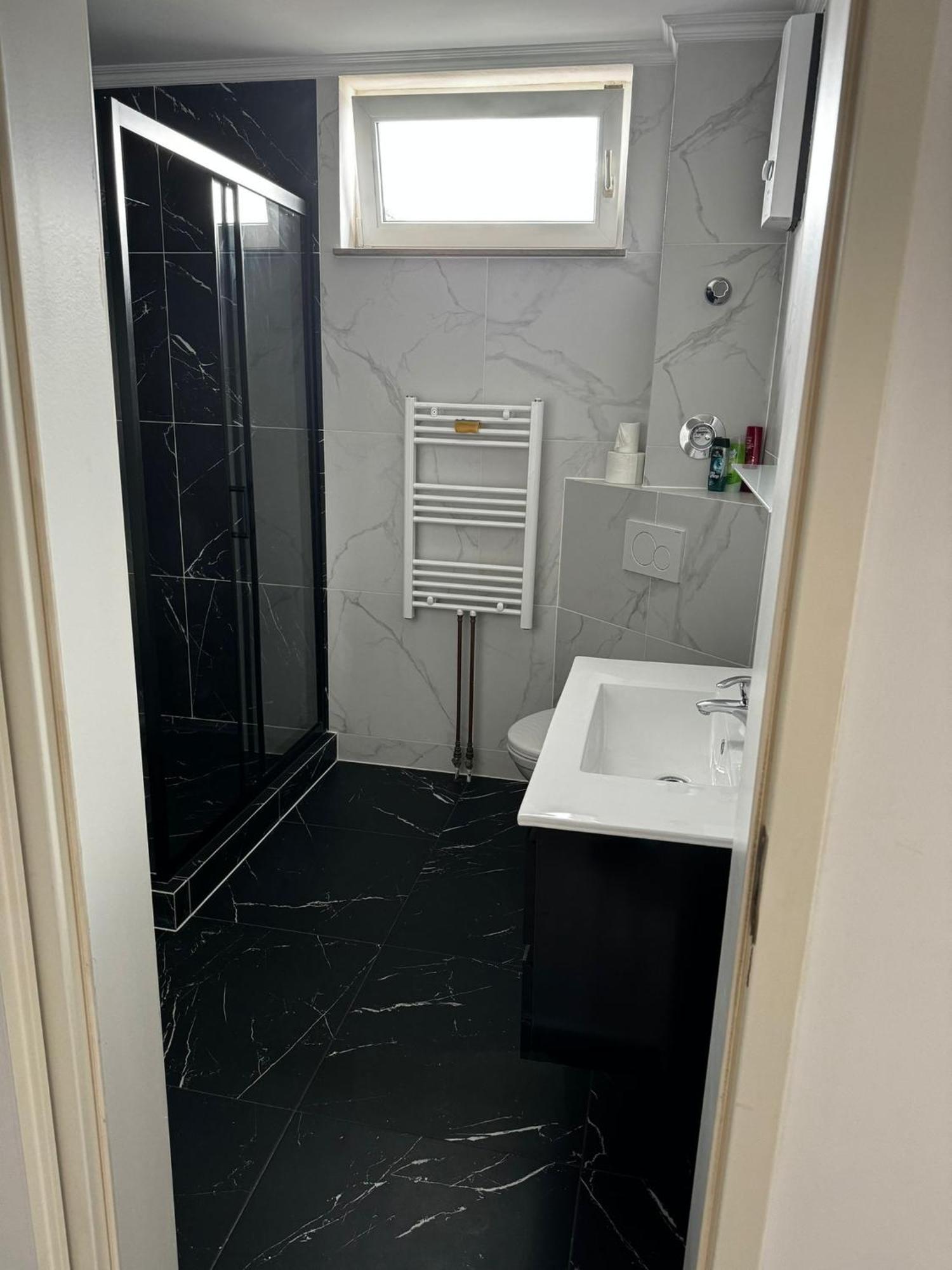 Feriwolux 2 Im Bergischem Apartment Бергиш Гладбах Екстериор снимка